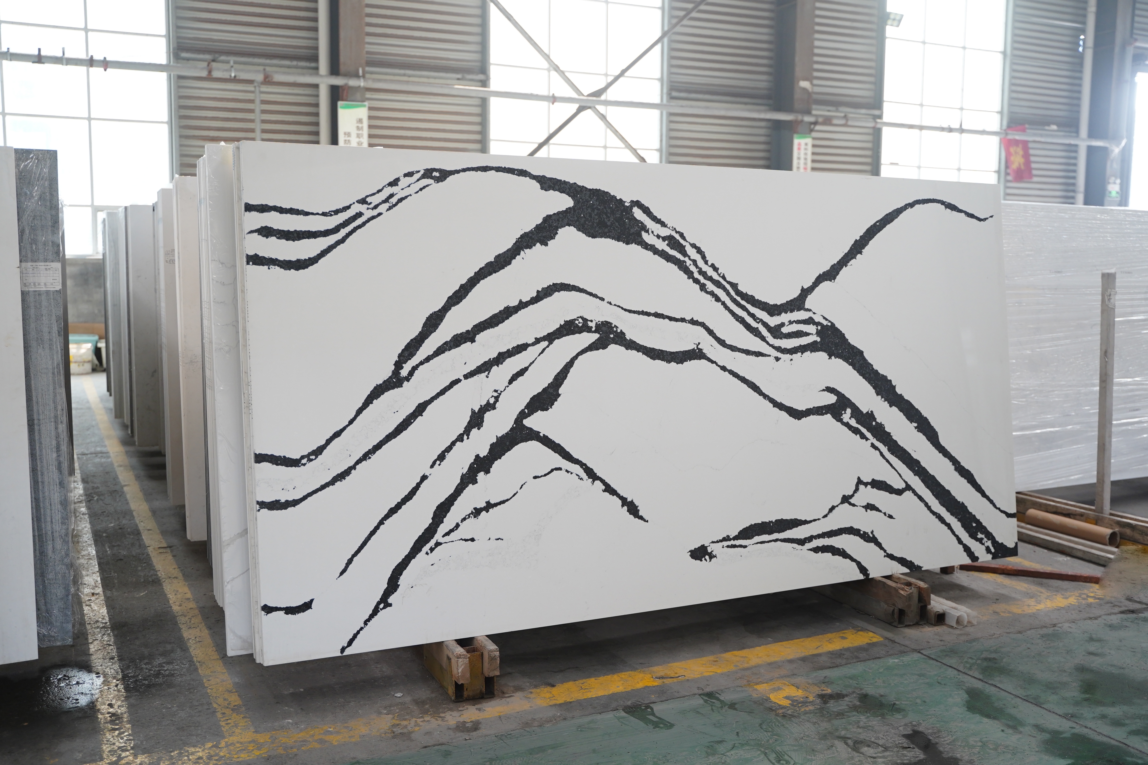 Horizon Engineered Quartz Slab Slab ------ Calacatta 1008-3-1