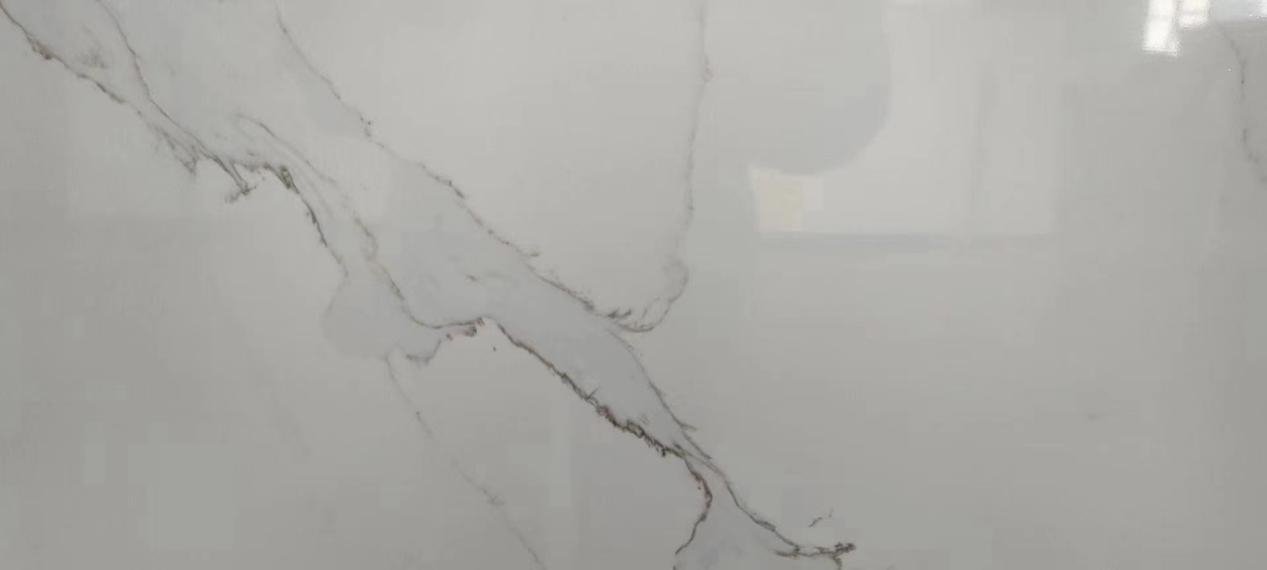 ബ്ലാക്ക് വെയിൻ കൃത്രിമ കല്ല് 3017-1 ഉപയോഗിച്ച് ചൈനയിൽ നിർമ്മിച്ച വൈറ്റ് ക്വാർട്സ് സ്റ്റോൺ സ്ലാബുകൾ