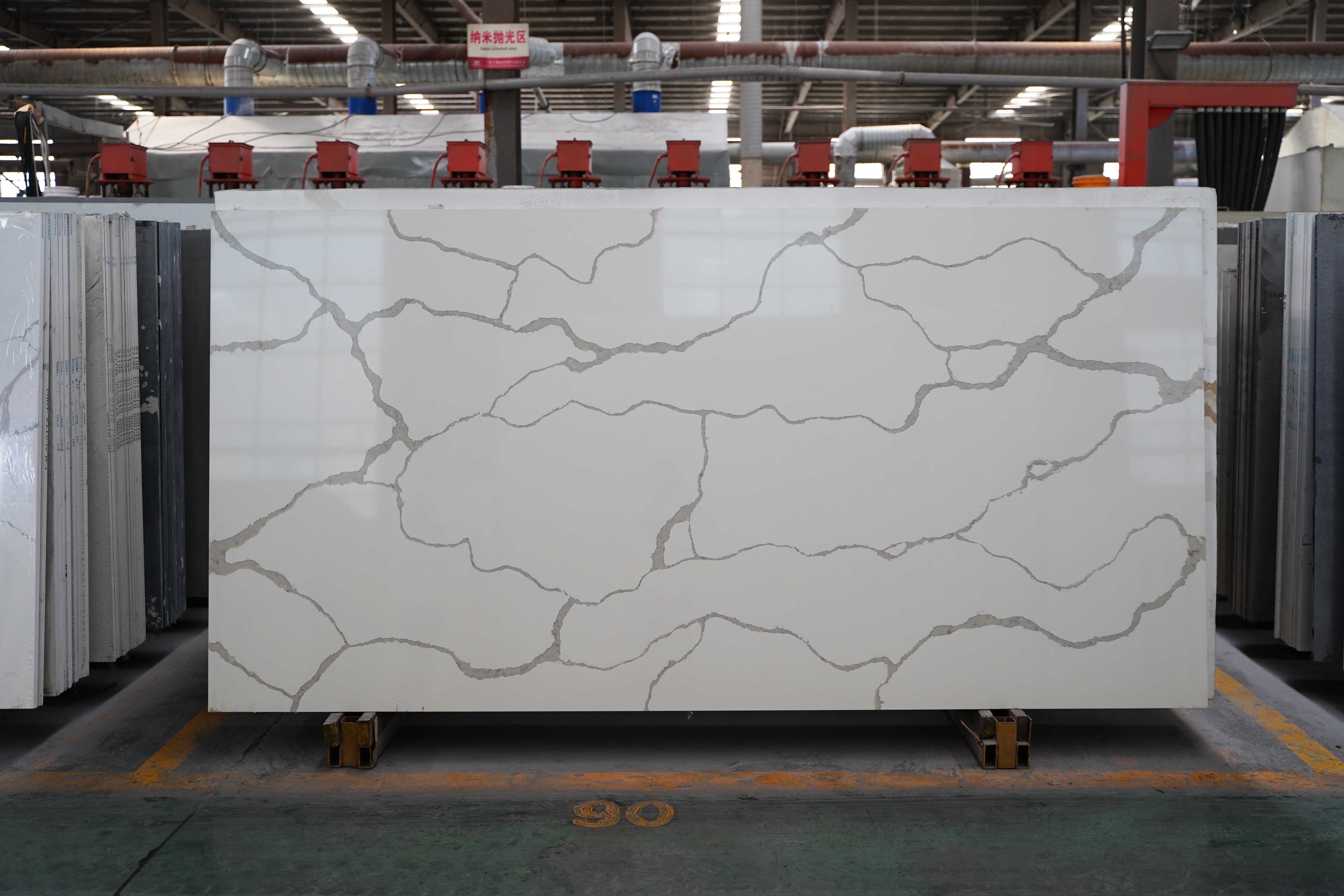 Білий кварцовий камінь Плити Штучний камінь Класичний Calacatta Marble-Touch 1399