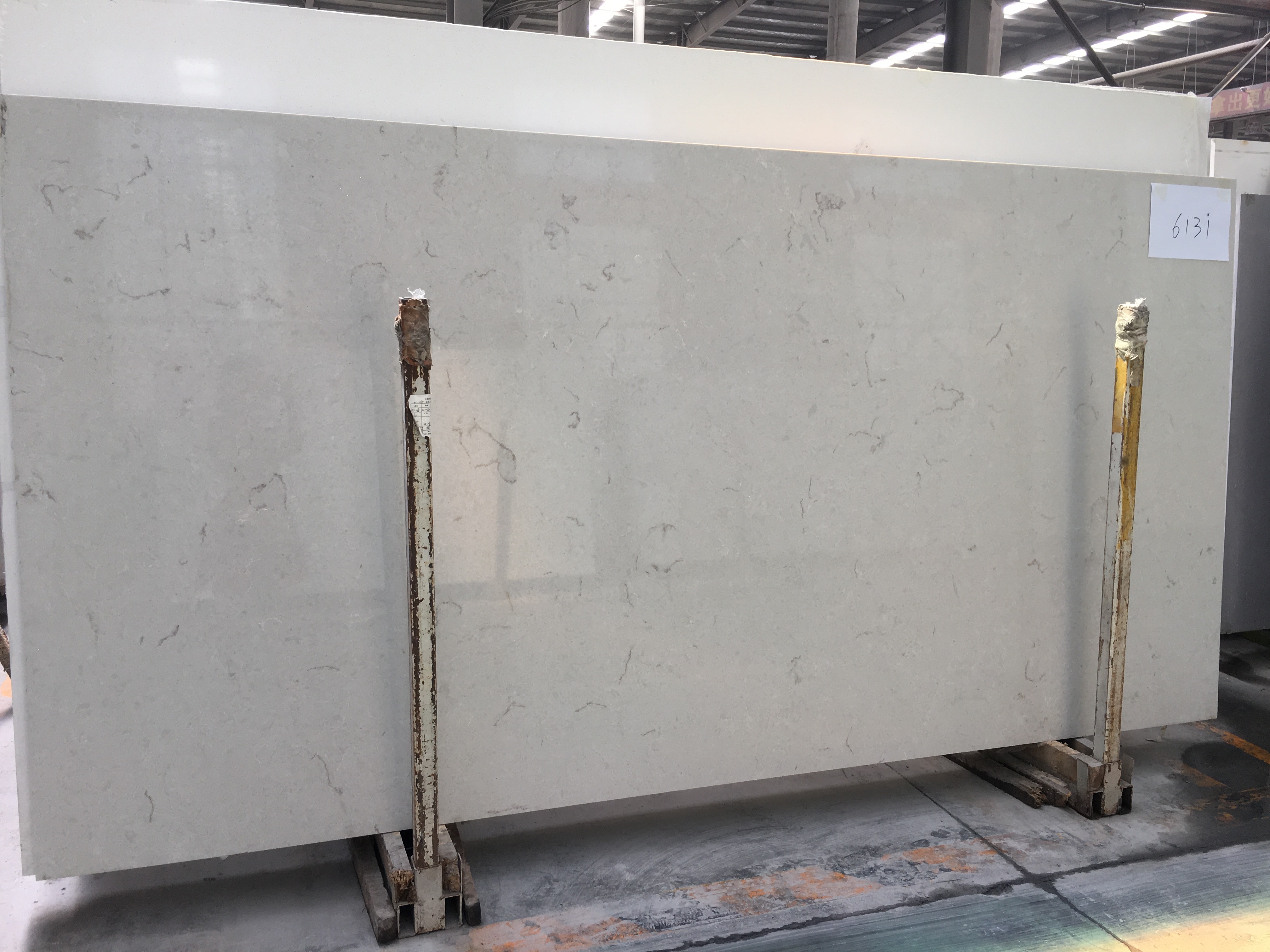 White Quartz Stone Slabs Artipisyal nga Bato nga Gihimo sa China Granite Touch 6131